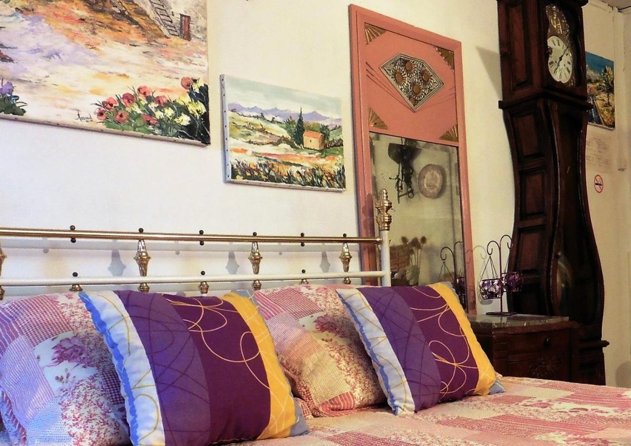 Le Portel Des Arnaud Chambres D'Hotes Durfort-et-Saint-Martin-de-Sossenac Szoba fotó